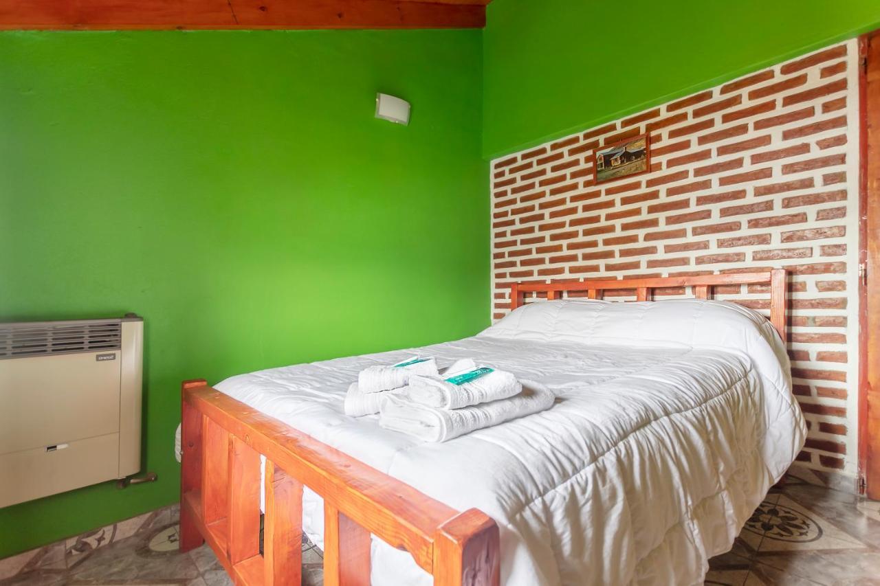 Hostel Luna Country إل تشالتين المظهر الخارجي الصورة