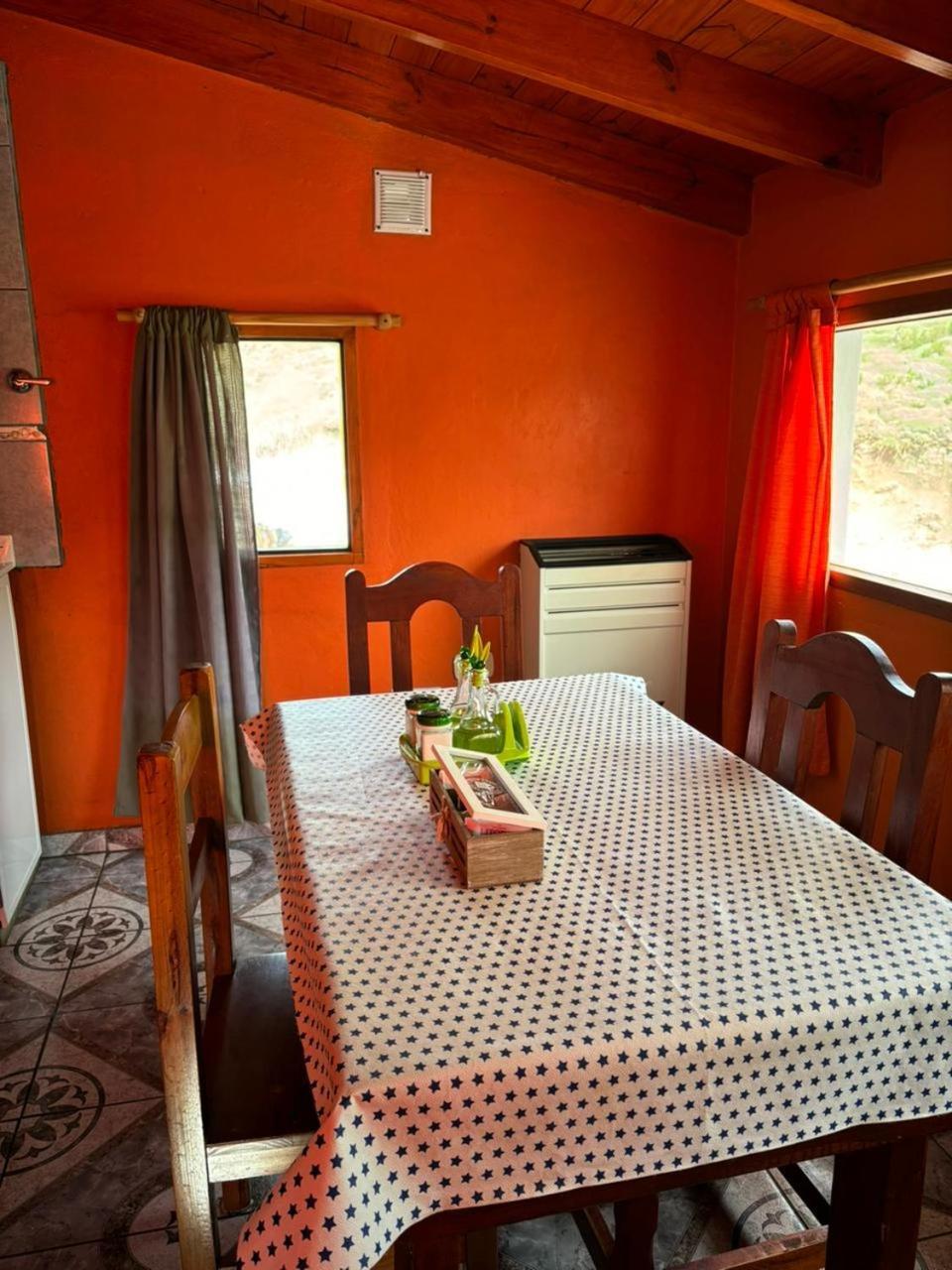Hostel Luna Country إل تشالتين المظهر الخارجي الصورة