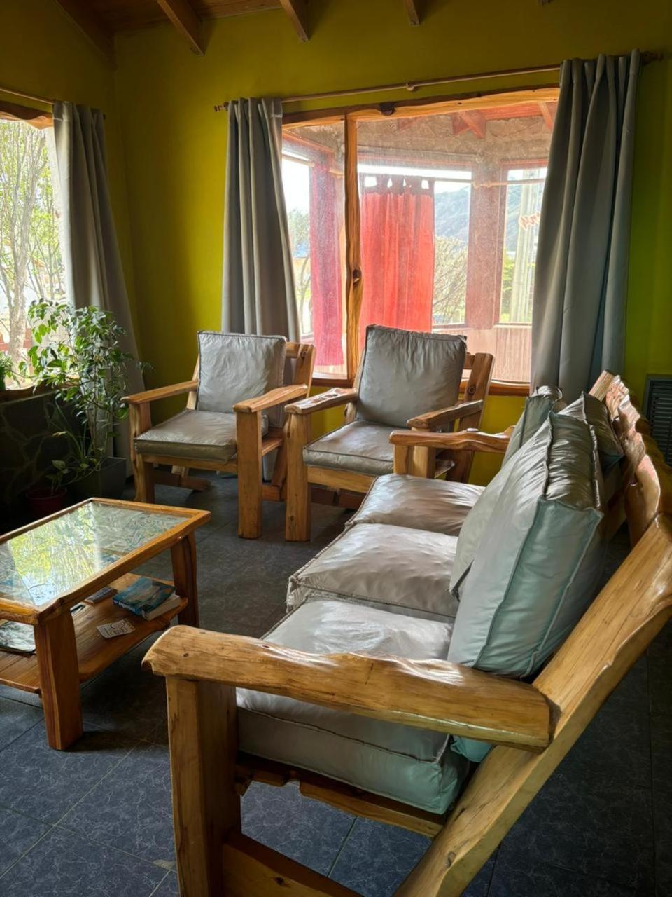Hostel Luna Country إل تشالتين المظهر الخارجي الصورة